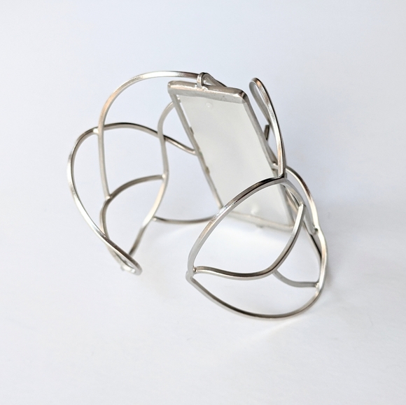 Artist-Made Silvertone Wire & Glass Cuff Bracelet - Picture 7 of 8